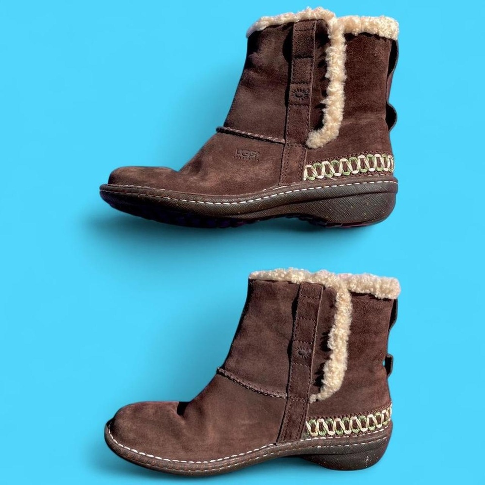 UGG brown suede leather & cream sheepskin ankle boots shearling whipstitch